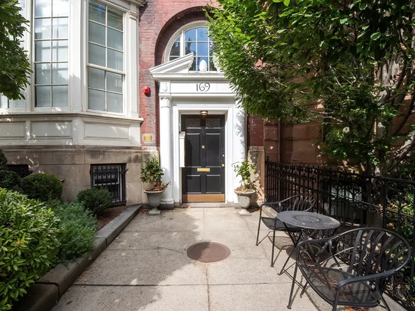 169 Commonwealth Ave #4-F, Boston, MA 02116