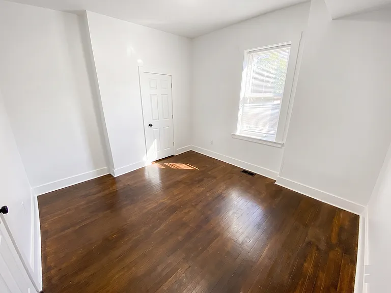 833 Whalley Ave #1 — Photo 11