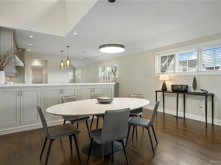 2 Rose Ln — Photo 7