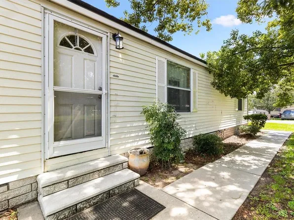 2915 Arbor Ridge Blvd, Fruitland Park, FL 34731
