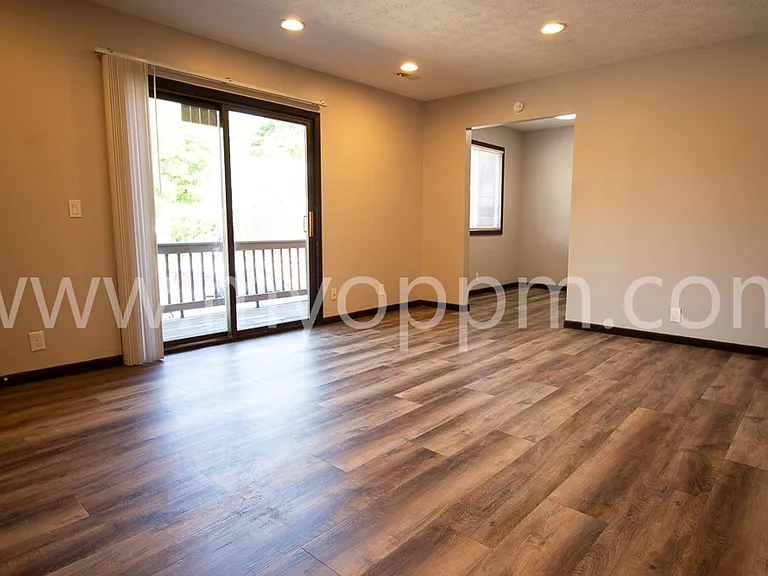 2903 N 76th St — Photo 3