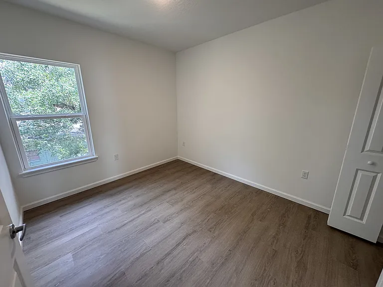 1209 Southstation Pl — Photo 13