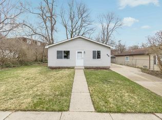 946 Fairview Ave, Pontiac, MI 48340