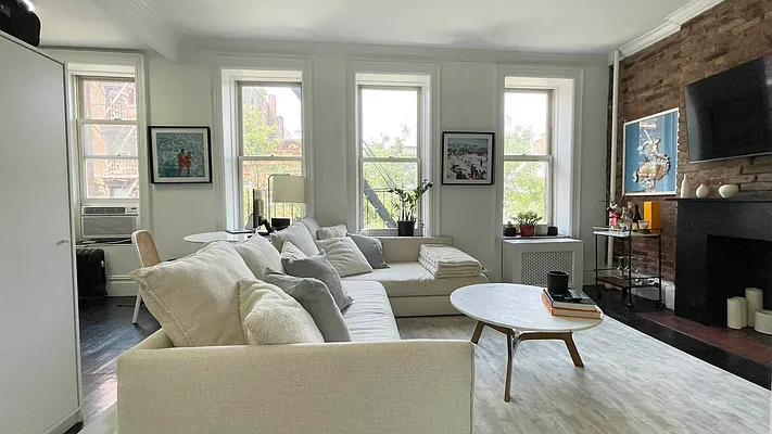 Rented by Strivers Management Group Corp (Brokerage) | media 6