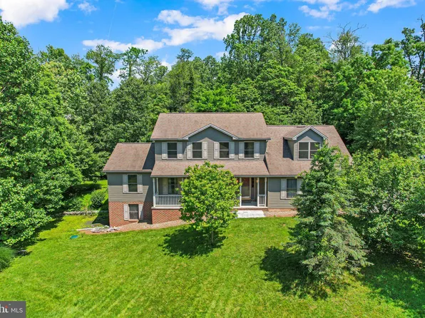 421 Old Stage Rd, Lewisberry, PA 17339
