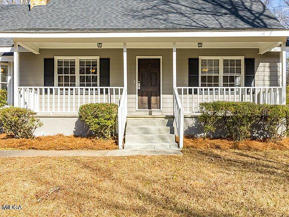 3rd image of 5914 Huddersfield Rd