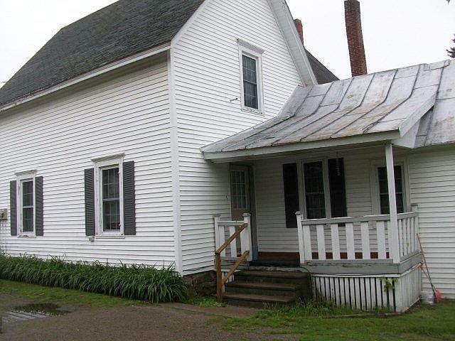 2nd image of 1243 Washington St