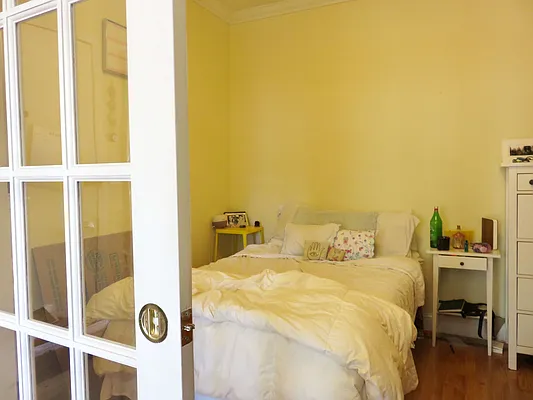 Rented by Space Real Estate | media 34