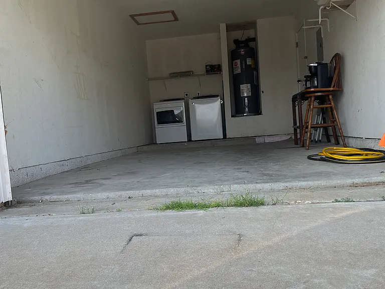 229 Marvin Cv — Photo 2