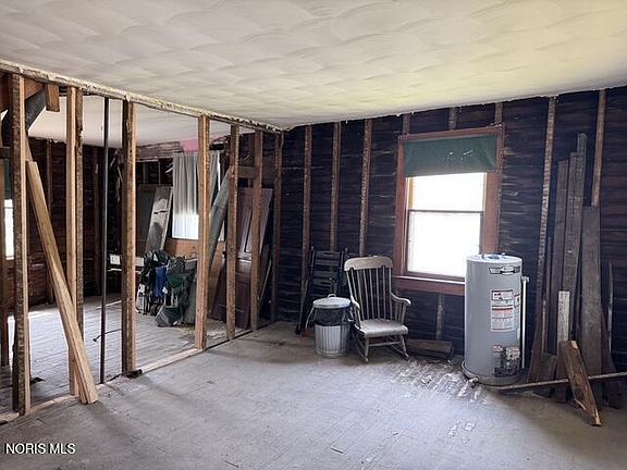 5th image of 519 Washington St