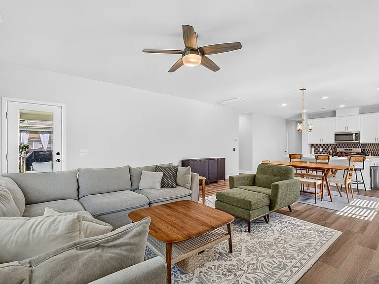 3177 Safe Harbor Way — Photo 17