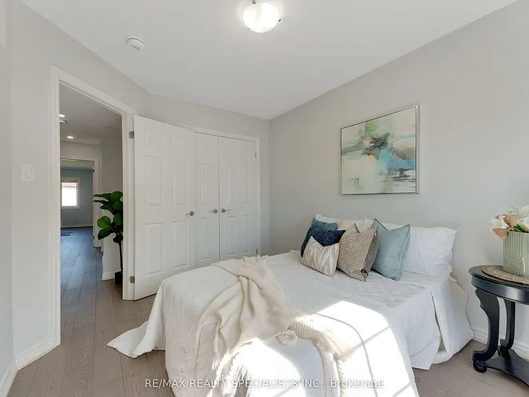 740 Linden Dr #4 — Photo 29
