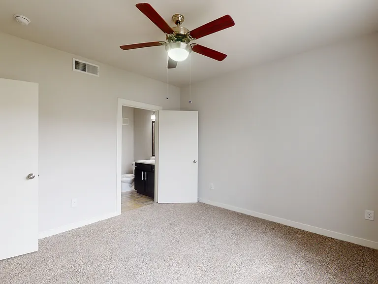 The District At Cypress Waters - Parson's Green — Photo 264