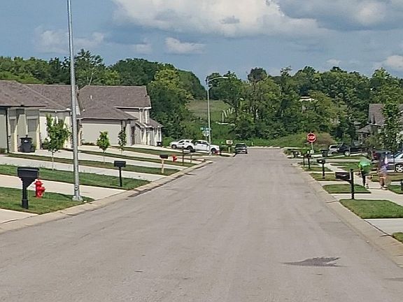 5th image of 1314 NW Crestwood Dr