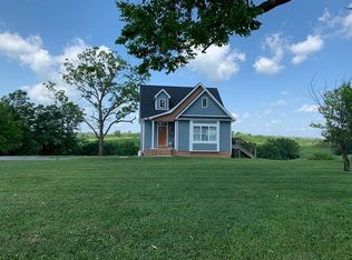 4054 Broaddus Branch Rd, Paint Lick, KY 40461