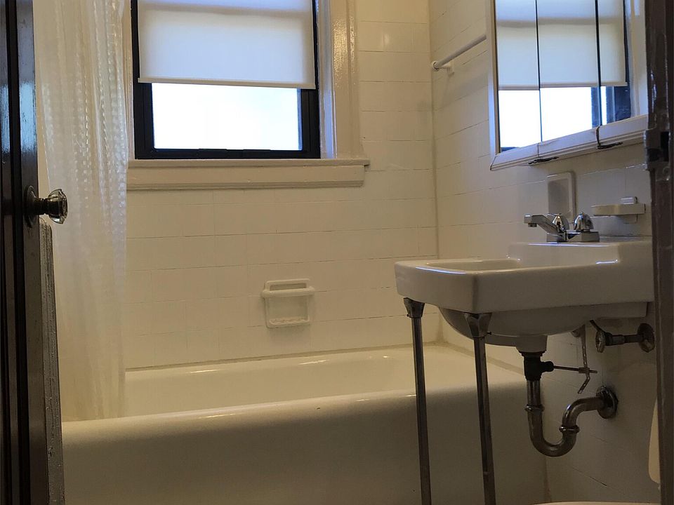 1st image of 8442 S Ashland Ave APT 3B