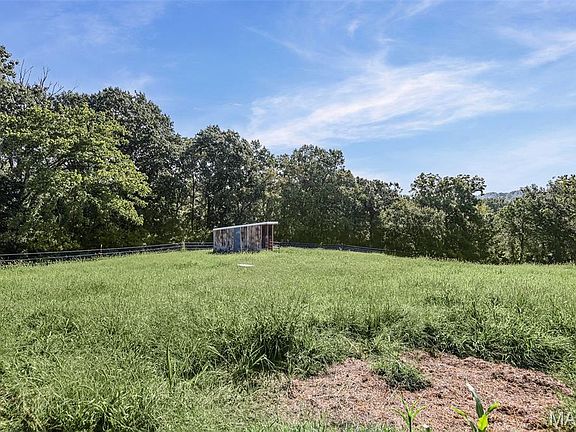 5th image of 26072 Elsah Hills Dr