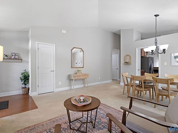 4th image of 193 Amsterdam Pl