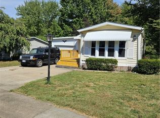 136 Thomas Blvd NW, Massillon, OH 44647