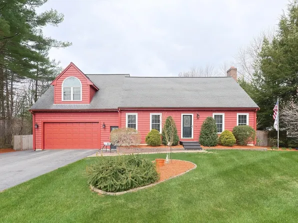 22 Harborwood Dr, Franklin, MA 02038