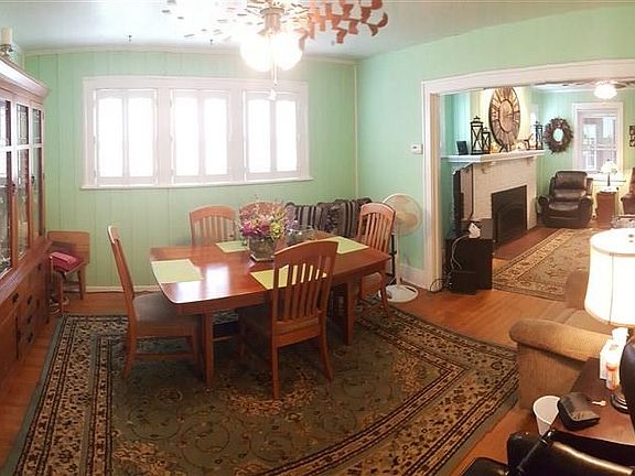 4th image of 2117 W Barker Ave