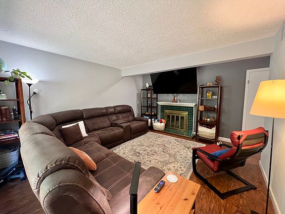 5th image of 803 Irvine Rd Unit 803