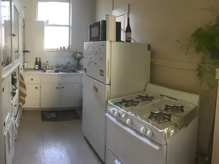 1910 Fulton St #6 — Photo 6