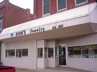 117 Main Ave, Clinton, IA 52732