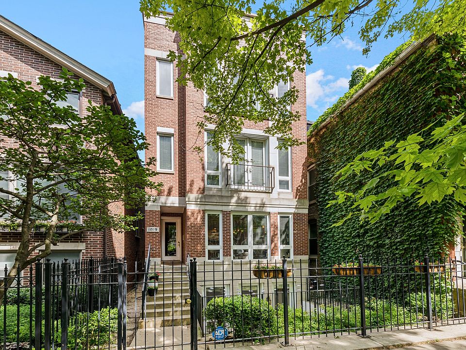 1st image of 1819 N Bissell St #1