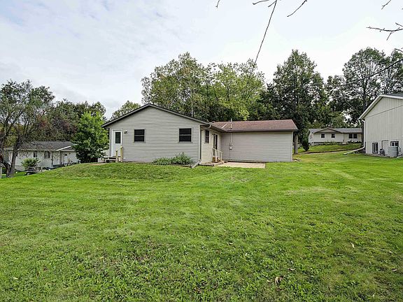 2nd image of 2618 Fell Rd