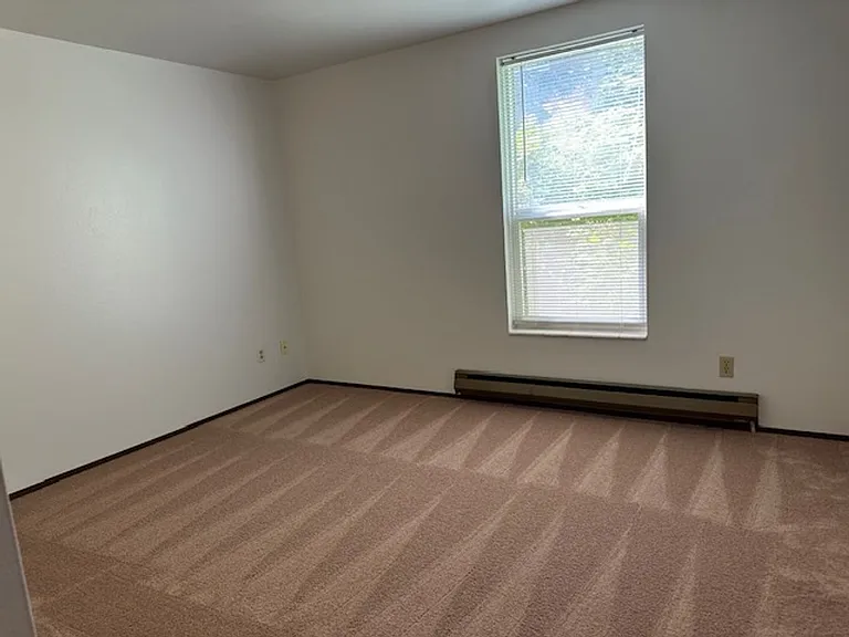 Magnolia Crestview | Classic Seattle Living at the Top of the Hill — Photo 11