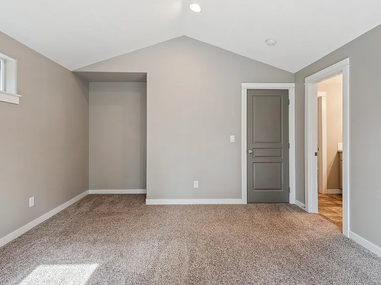 952 Timber Pine Dr — Photo 16