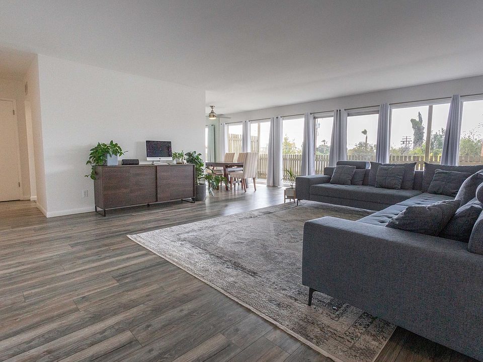 1st image of 1043 E Maryland Ave #8
