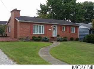 2610 26th St, Parkersburg, WV 26104