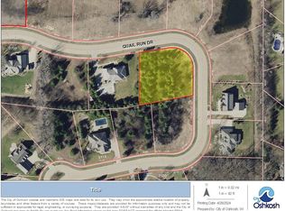 Quail Run Dr #33, Oshkosh, WI 54904