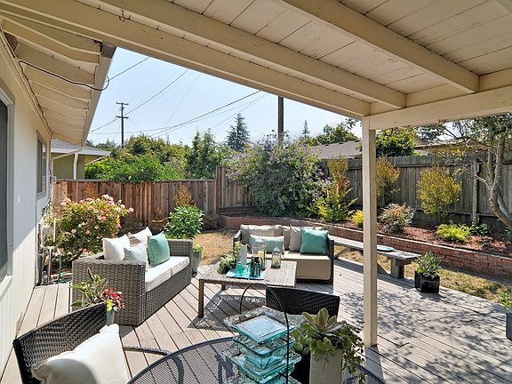 3rd image of 775 San Carlos Ave