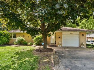 304 Mills Rd, Joliet, IL 60433