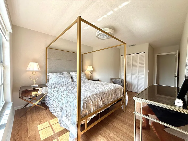 9392 Cascade Ct — Photo 43