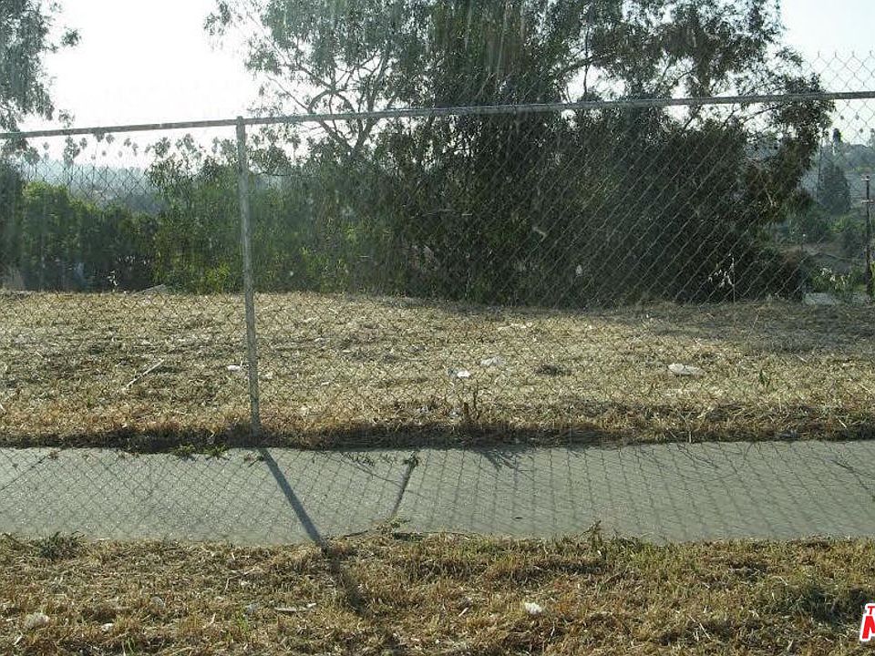 1st image of 3728 Randolph Ave