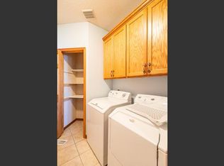 1949 156th Ln NW, Andover, MN 55304