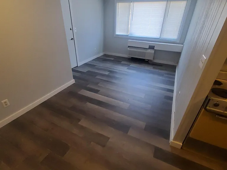1719 La Crescent St #149 — Photo 3