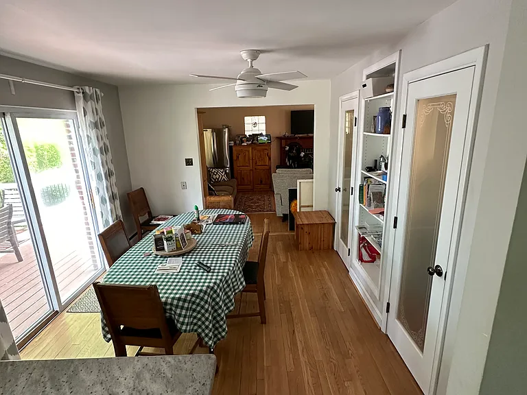 18 Lakeside Dr — Photo 16