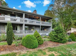 353 Fairway Ln APT B, Spruce Pine, NC 28777