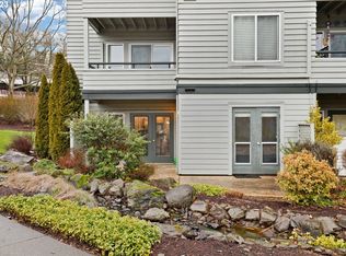 4970 S Landing Dr UNIT 104, Portland, OR 97239