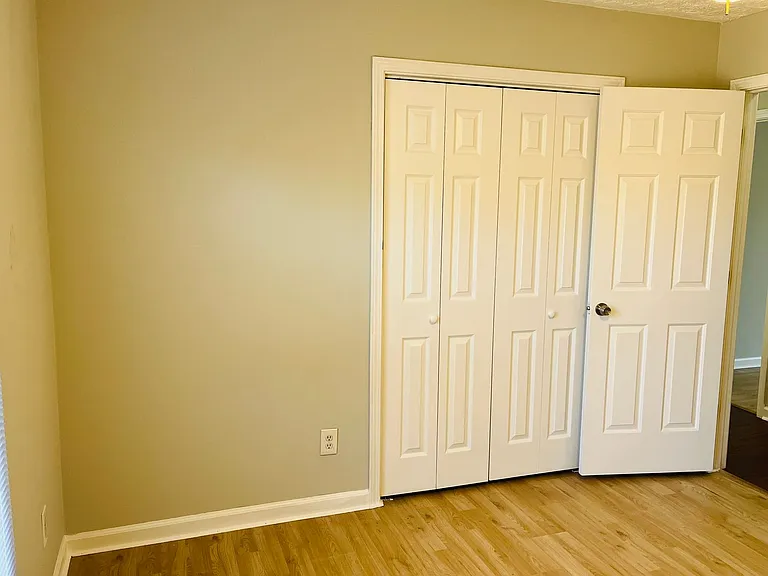 5612 Feldwood Rd — Photo 16