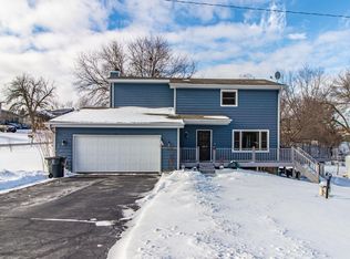 2222 Witchwood Ln, Lindenhurst, IL