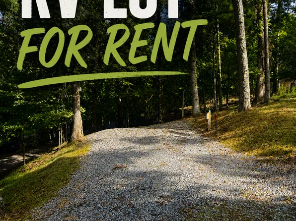 65 7th St, Ellijay, GA 30540