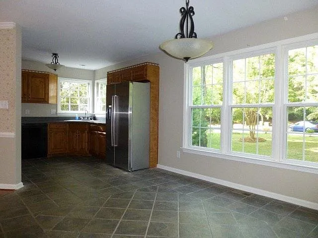 3825 Cluster Way — Photo 9