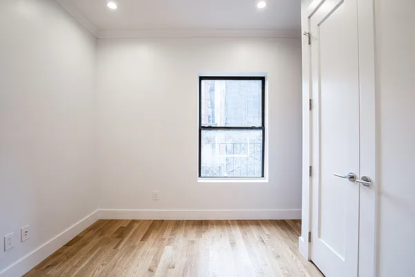 Rented by Nooklyn NYC LLC | media 5