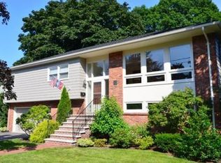 13 Buchanan Rd, Marblehead, MA 01945